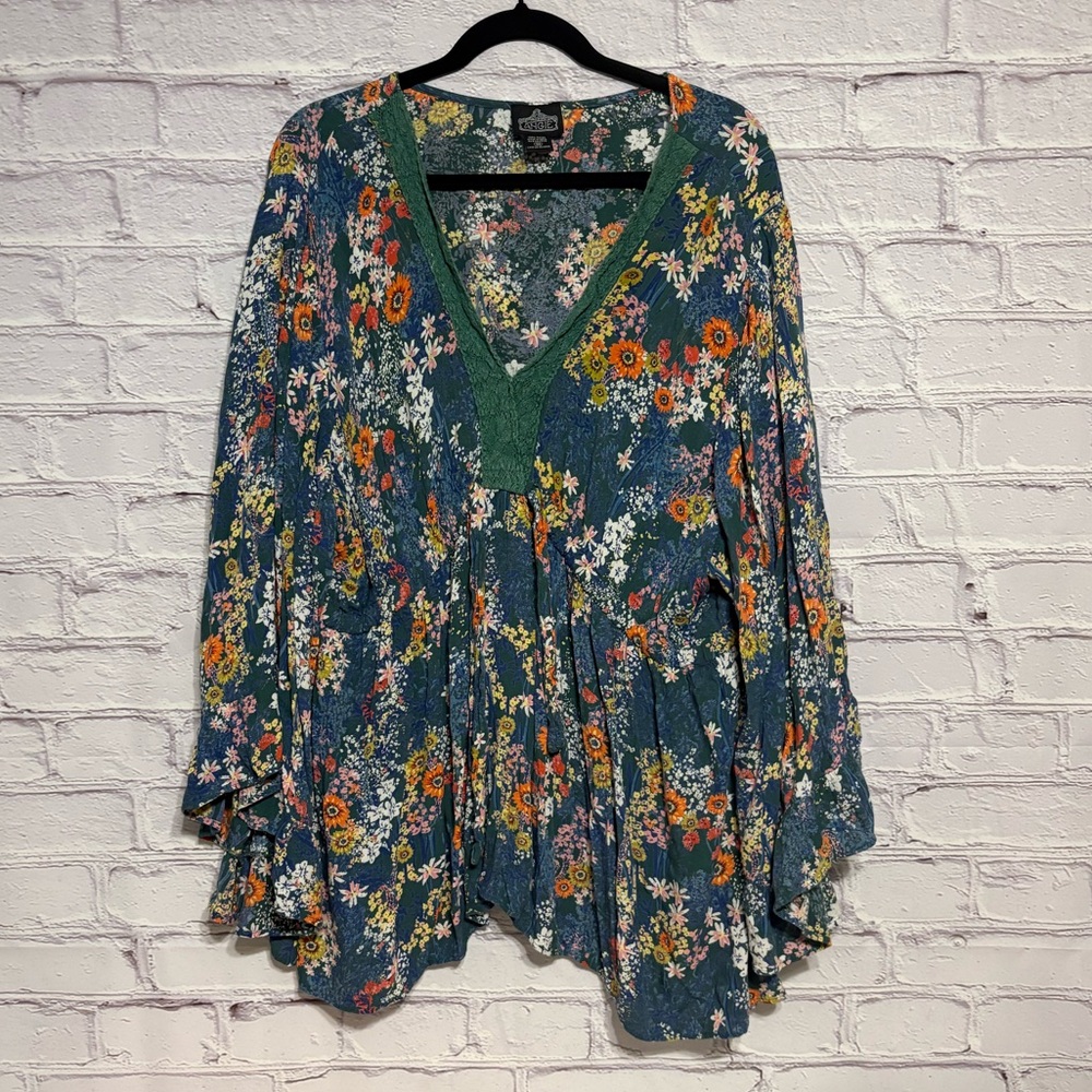 Angie Floral Bell Sleeve Blouse
